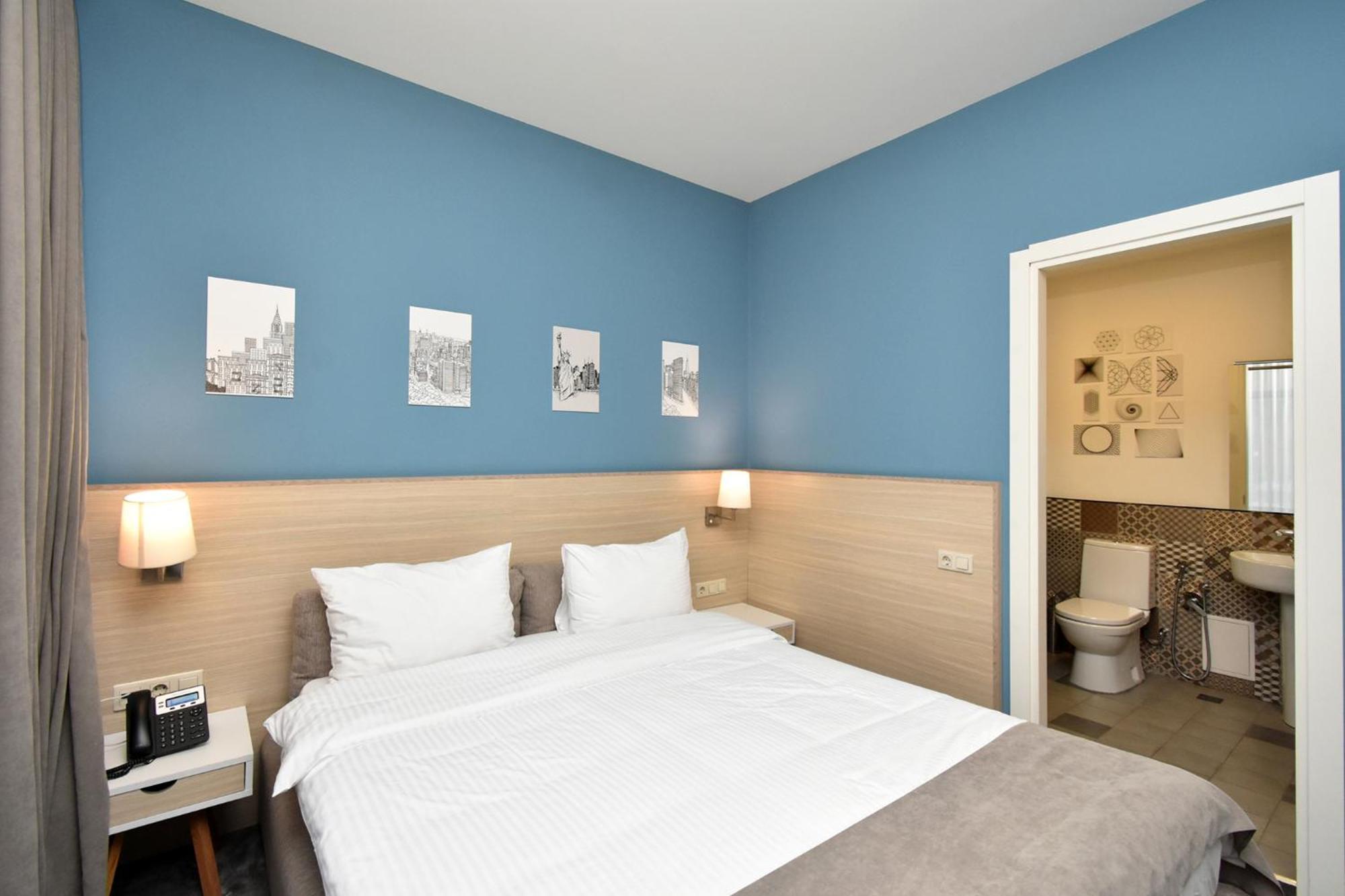 In City Hotel Ереван Экстерьер фото