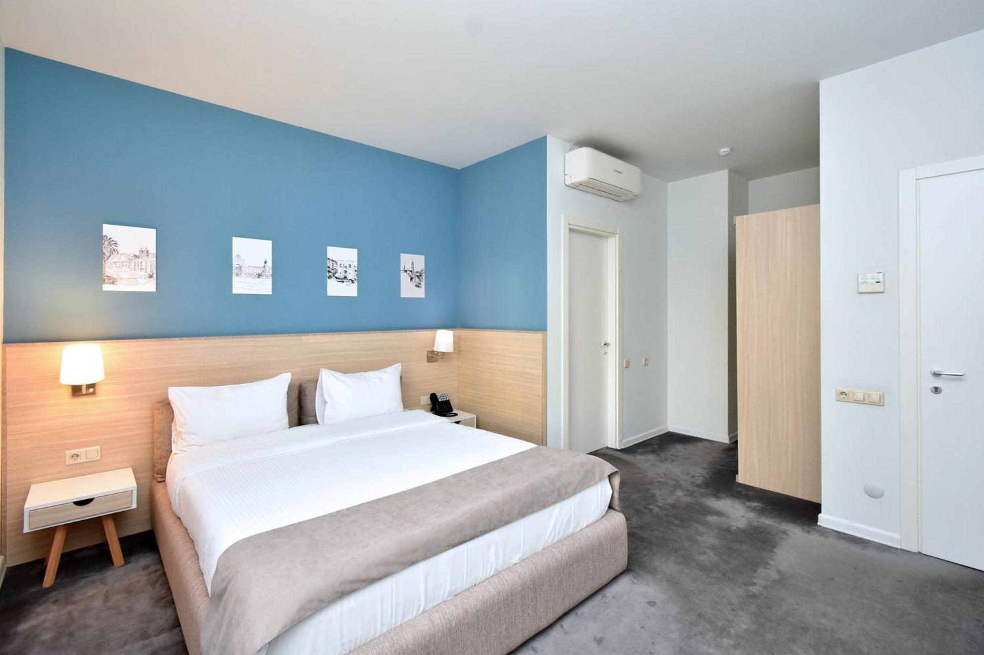 In City Hotel Ереван Экстерьер фото