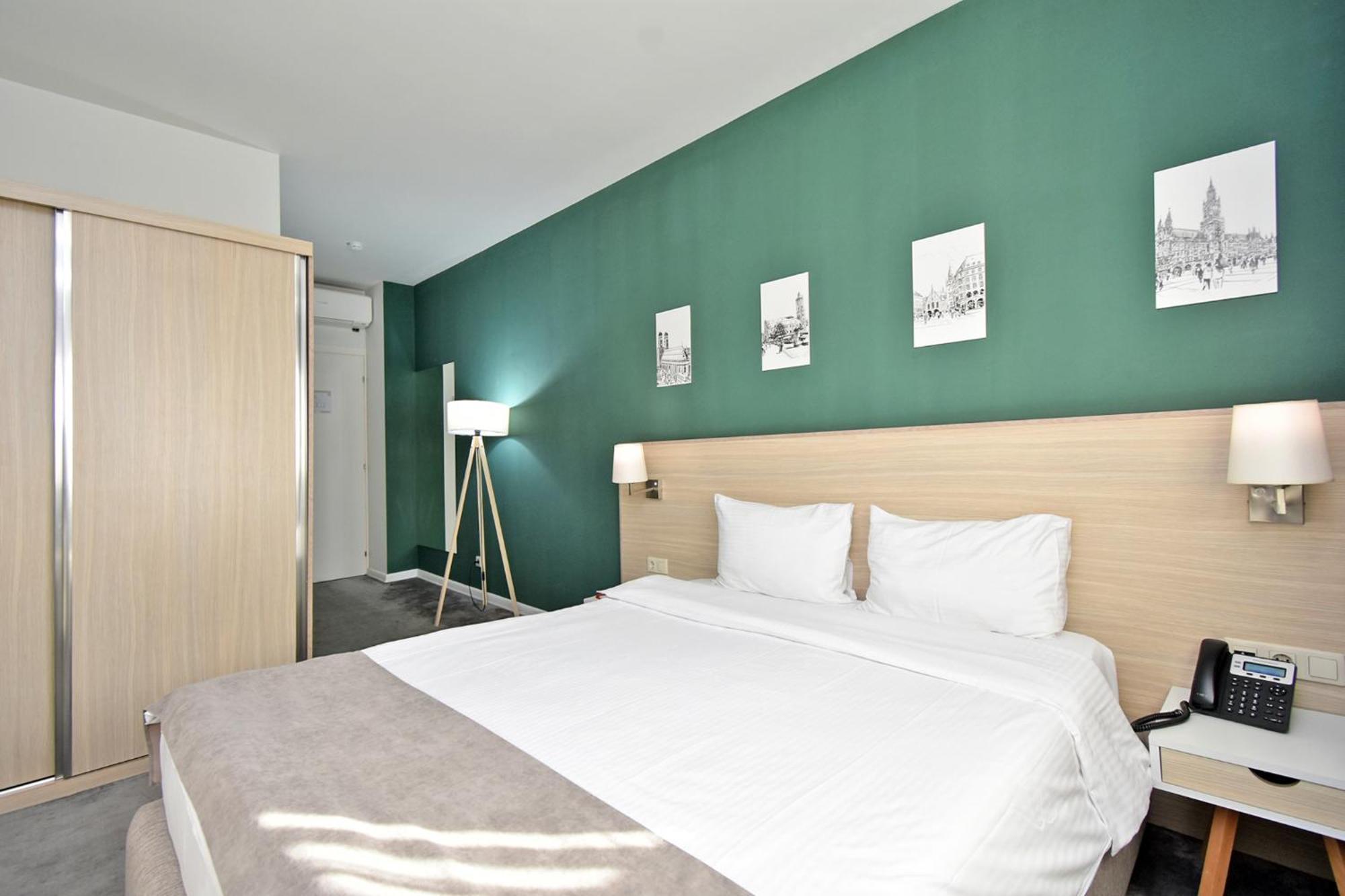 In City Hotel Ереван Экстерьер фото